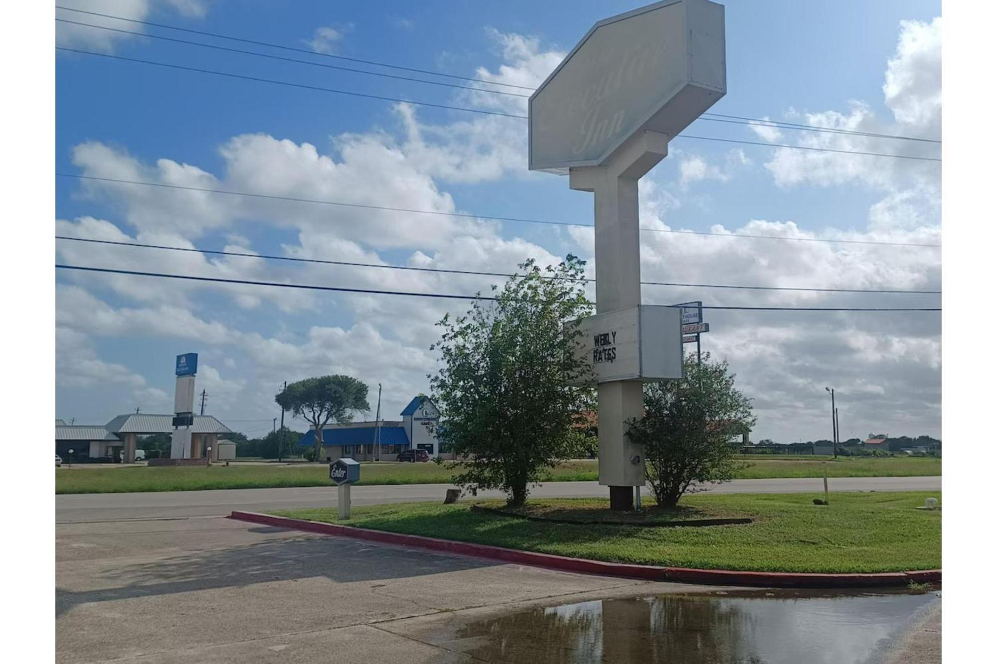 Executive Inn Port Lavaca By Oyo Exterior foto