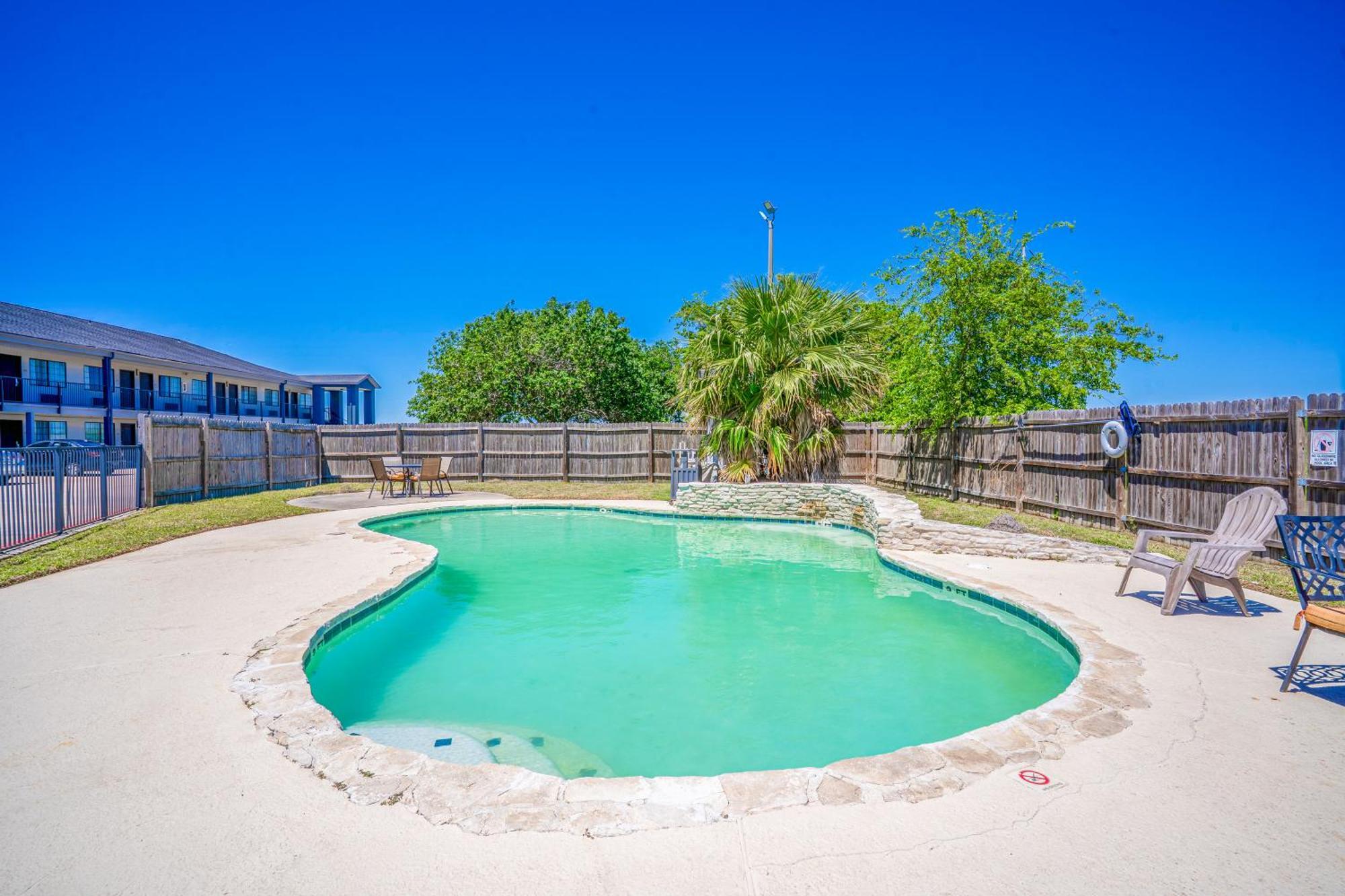 Executive Inn Port Lavaca By Oyo Exterior foto